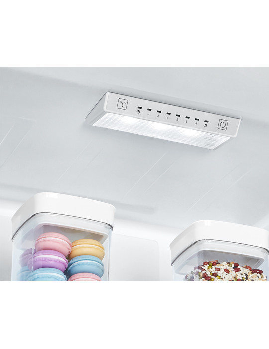 Hisense RB390N4WBE réfrigérateur-congélateur Pose libre 304 L Noir