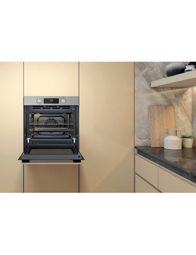 Whirlpool OMK58RU1X four 71 L 3300 W Acier inoxydable